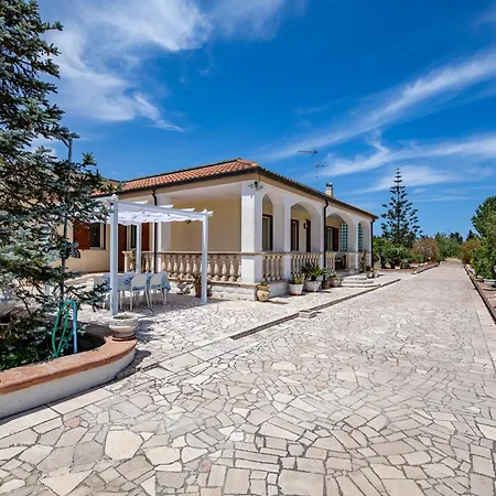 Apartment Con Piscina - Rive Del Salento *